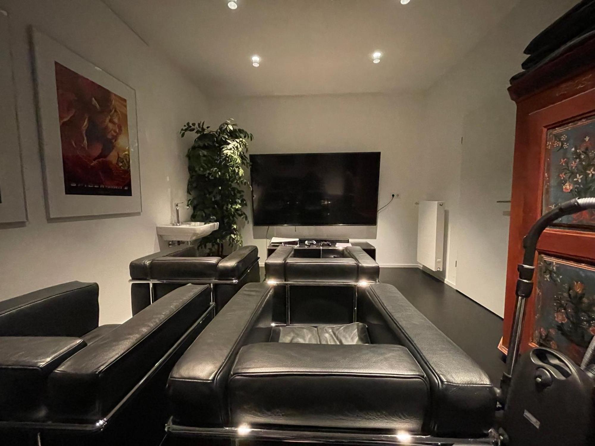 The Birdy Mountains Luxury 146qm, Sauna, Entertainment Apartment *